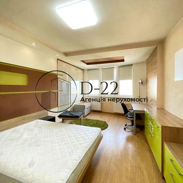 Ревуцького вул., 7-В