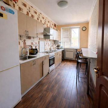 БЕЗ КОМІСІЇ! Дві кімнати з ремонтом. НЕЗНАЙКА парк