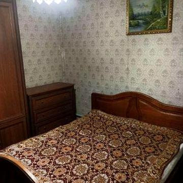 Сдам небольшой домик в районе больницы Водникова с удобствами