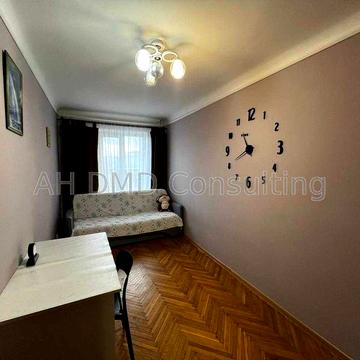 Оренда 2 к квартири Харківське шосе, 12. Метро Дарниця, Харківська