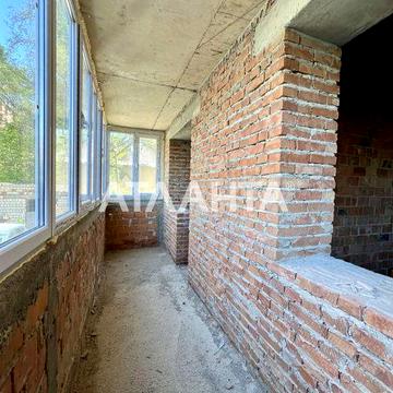 3  кімн, 1 поверх в районі ТЦ Депот