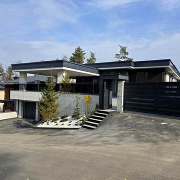 Будинок 420 м у лісі газ сауна гараж цоколь стеля 4м км Нова Ходосівка