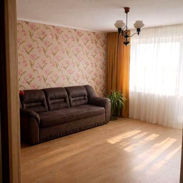 Затишна трикімнатна квартира готова до проживання в центрі Охтирки