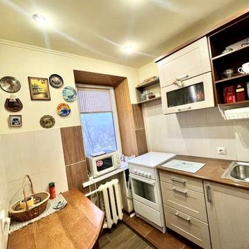 Продається 1 кімнатеа квариира на Дружбі по вул. Бережанська