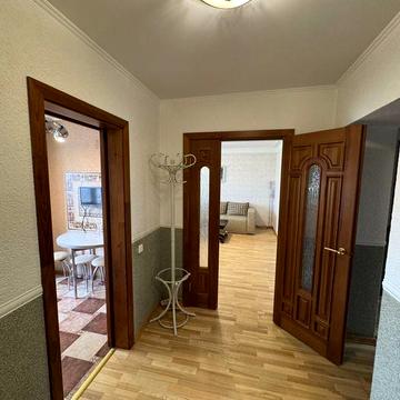 Здається 3 кімнатна на Корбутівці з Авт. опаленням.