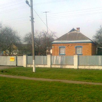 Продам будинок с земельною ділянкою, газ/піч, тихе місце