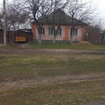 Продається будинок м. Глухів