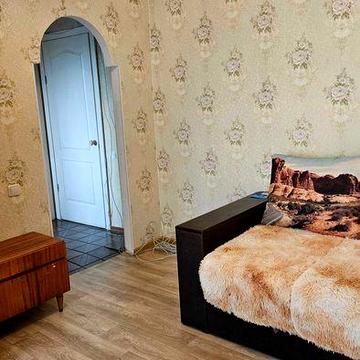 Сдам 1 ком. квартиру ул.Космонавта Поповича 24 м. Лесная ехать 7 мин.