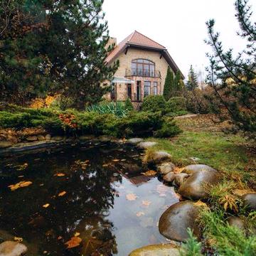 Большой дом на 16 сотках в Лесниках! Подвал! Газ!