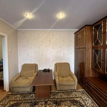 Володимира Висоцького бульв., 7