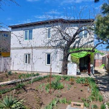 Продам часть дома, 2 эт на  3,5 сотках Ул.Тульская .