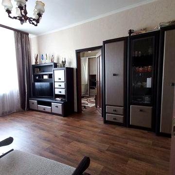 По Є-відновленню 2 кім.кв + гараж