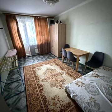 Оренда 2 кімн квартири на Жадова