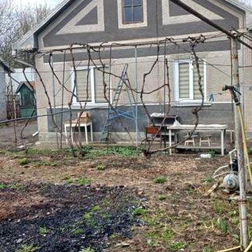 Будинок в місті Чернівці, район дріжзавод.