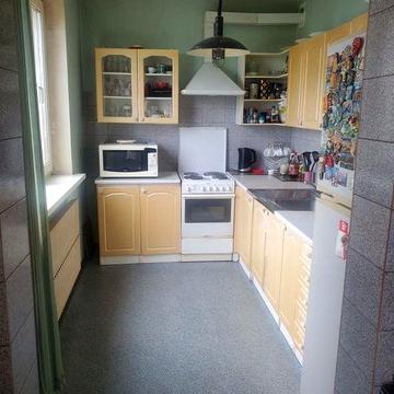 Увага!Е вiдновлення!Продам 4х кiмн.в 16 эт.метро Перемога
