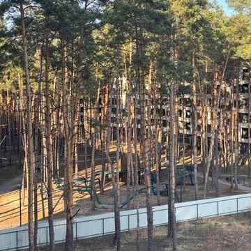 ЖК в сосоновому лісі! Двокімнатна з частковим ремонтом! Сертифікат так