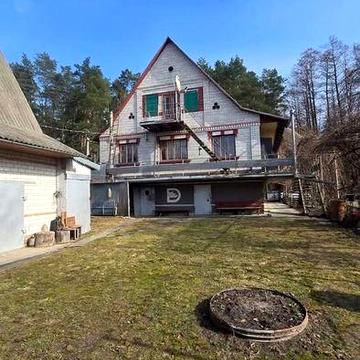 Продаж будинку поряд з сосновим  лісом в м.Тараща