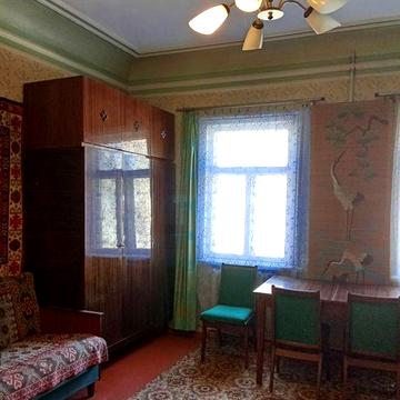 Здам пів будинку, центр.