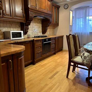 Здається Шикарна 3 кімната квартира на Поділля.