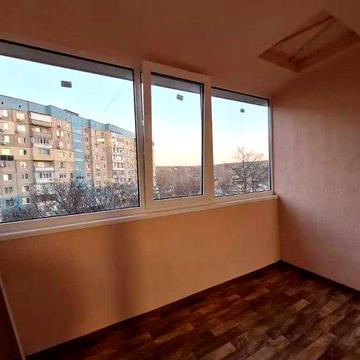 Продам 4 к квартиру ж/м Парус можно по сертификату