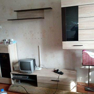 Здається на довгий строк 2-х кімнатна квартира Майдан Короленка