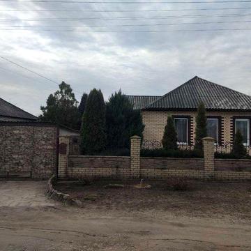 Продам будинок в м. Ізюм.В ОРЕНДУ НЕ ЗДАЄТЬСЯ !!!