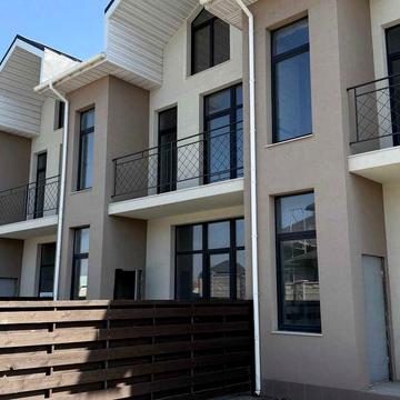 Таунхаус в элитном коттеджном поселке возле Таирова по супер цене‼️