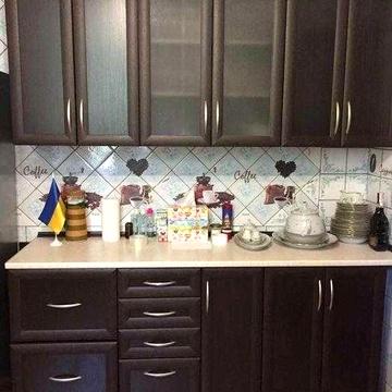 Простора та затишна "сталінка" в районі Авіамістечка