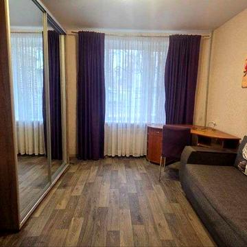 Продам 2 ком. СТАЛИНКУ в районе вокзалов, alm