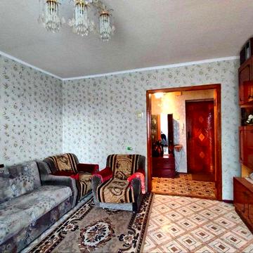 Продам 2-к квартиру Мозолевського 12-й квартал