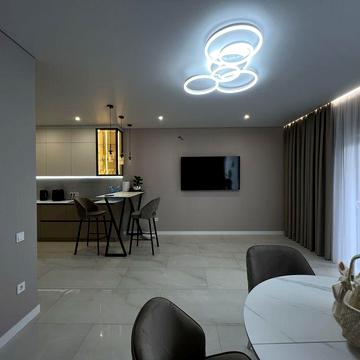 Котедж з ремонтом біля міста, 110м2, 3,5 сот