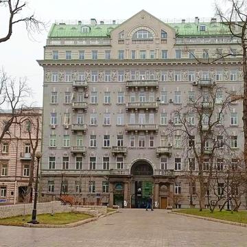 Терещенківська вул., 13