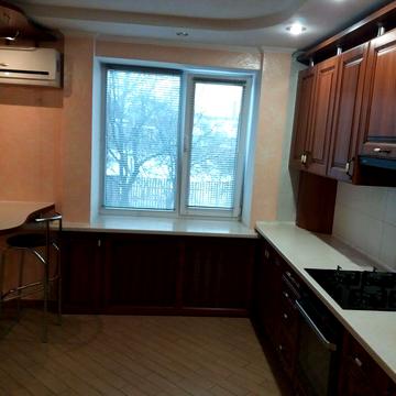 Продам трёхкомнатную квартиру в Глухове