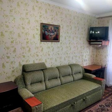 Здається однокімнатна на Лагунової