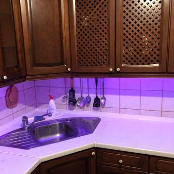 2 кімнатна квартира біля метро,довгостроково