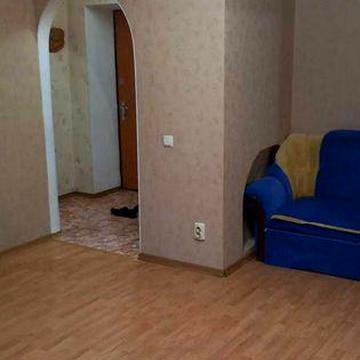 2к квартира в центрі, готова до життя