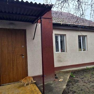 Терміновий продаж частини будинку Залізничне селище поруч центр