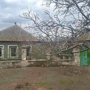 Продаю часть дома (фасад 3 окна) в Терновке на Западной и1