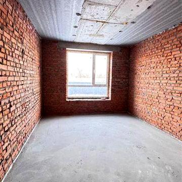 Однокімнатна квартира поруч з Бучанським парком! Можна робити ремонт!