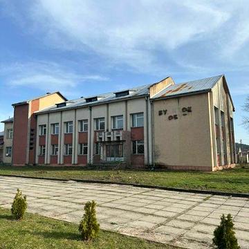 Будинок на 1000м3 (будинок побуту)