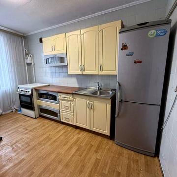 Здам 2-кім. кв. (р-н Новоіванівська). Можливо на короткий термін