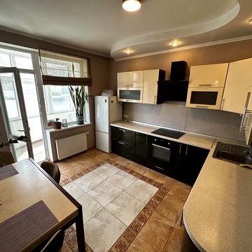 Драгоманова вул., 40-З