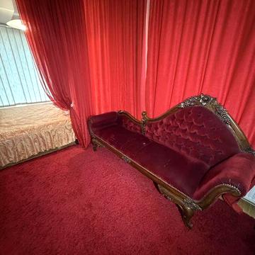 Власник Виставка