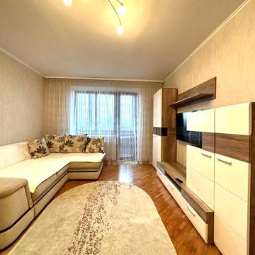 Оренда просторої 2- кімнатної квартири по вул. Князя Володимира.