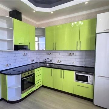 Середньофонтанська вул., 35