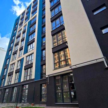 Велика 1км квартира з чудовим краєвидом