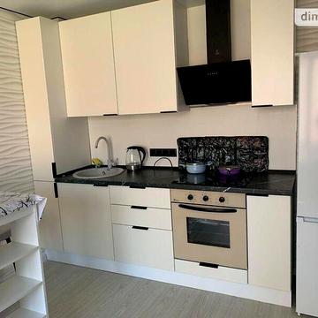 Довгострокова оренда 2к Квартира Липи Юрія вулиця