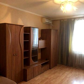 Оренда 1к Верховинця 10