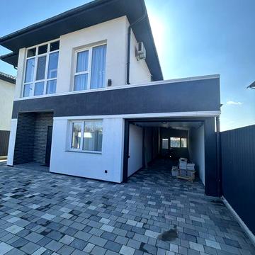 Шикарний будинок в Гатному