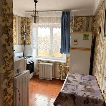 ЗДАМ 1 кімнату квартиру вул. Мілютенка 46, Деснянський район